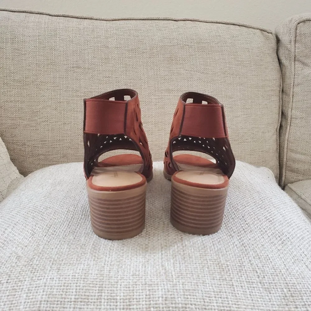 American Eagle Block Sandals Size 6.5 - Picture 8 of 15